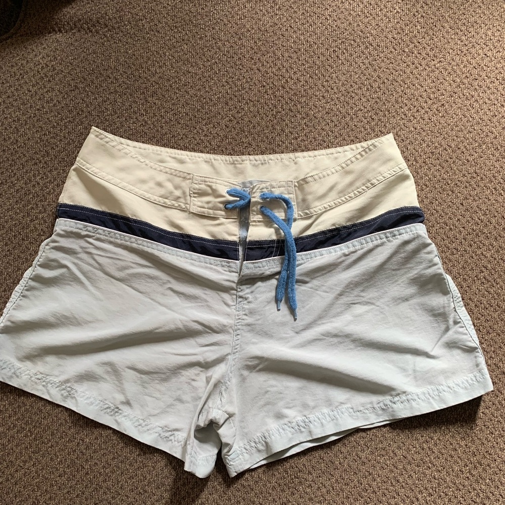 Sideout Woman’s Volleyball shorts size 7 lightweight